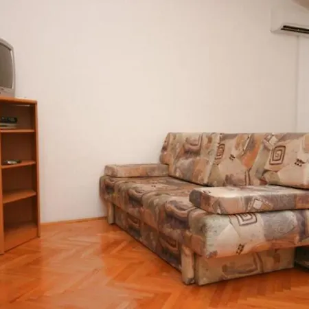150 Meters From The Sea - By Ta Leut Agency Apartment Turanj