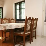 150 Meters From The Sea - By Ta Leut Agency *